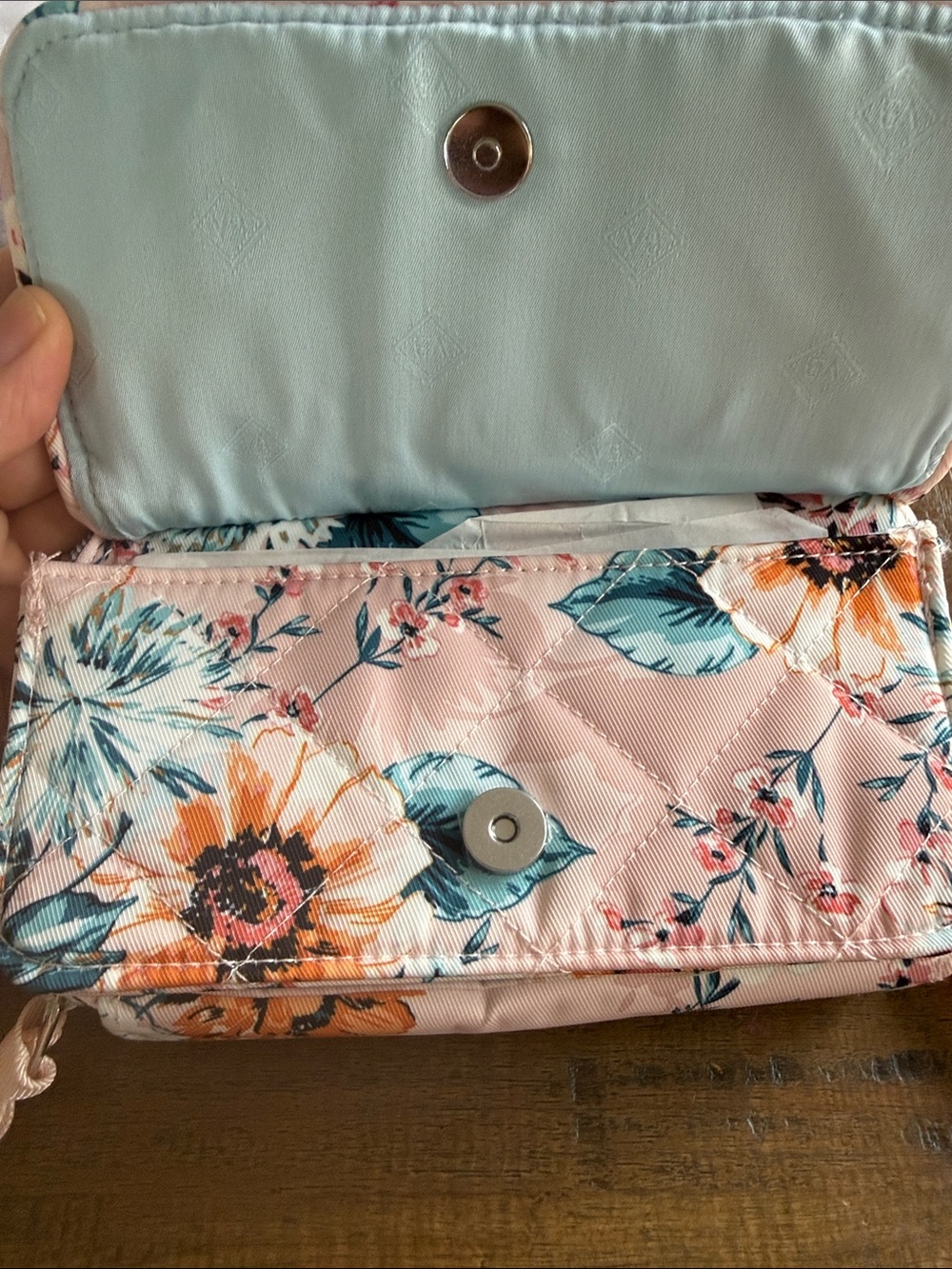 Vera Bradley All in One Crossbody in “Peach Blossom Bouquet” - Picture 4 of 5